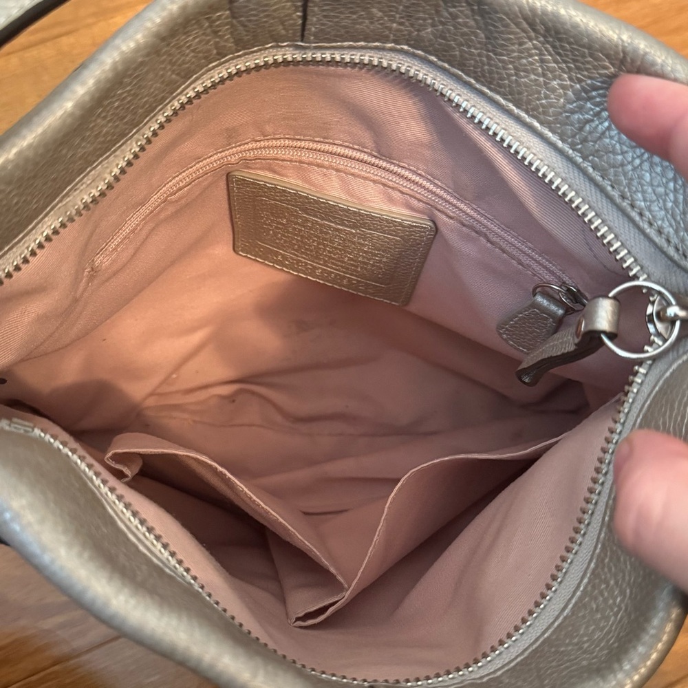 Coach Chain Duffle in Champagne - Picture 7 of 8